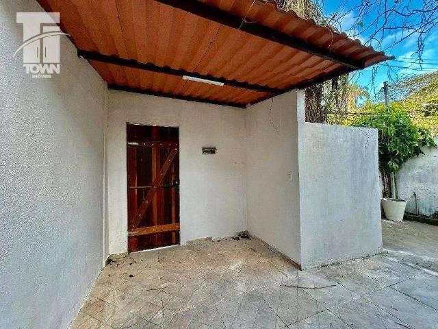 Casa / Sobrado para Locação em Niterói/RJ Engenho do Mato 2 Quartos