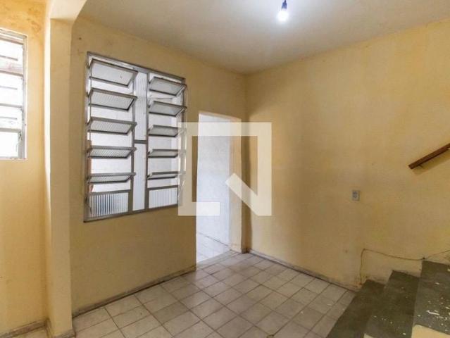 Casa / Sobrado para Locação em Niterói/RJ Fonseca 1 Quartos