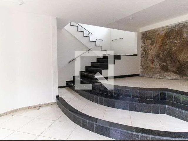 Casa / Sobrado para Locação em Niterói/RJ Itacoatiara 3 Quartos