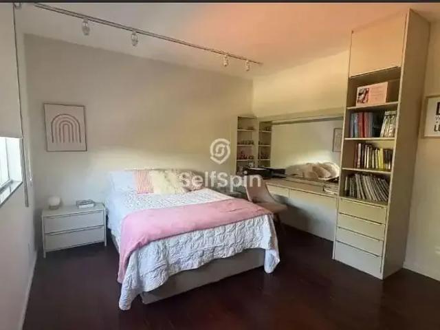 Casa / Sobrado para Locação em Niterói/RJ Itacoatiara 4 Quartos