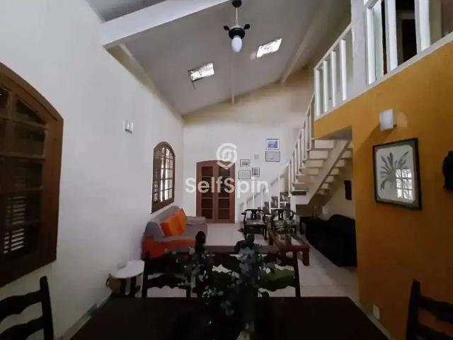 Casa / Sobrado para Locação em Niterói/RJ Itaipu 3 Quartos