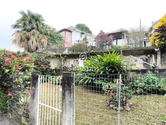 Casa / Sobrado para Locação em Niterói/RJ Icaraí 4 Quartos