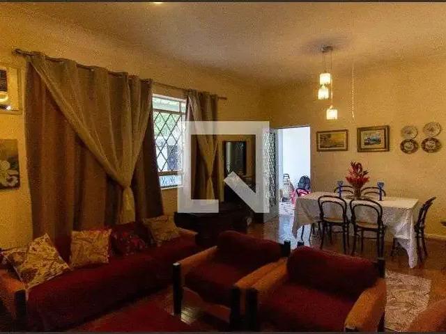 Casa / Sobrado para Locação em Niterói/RJ Icaraí 5 Quartos