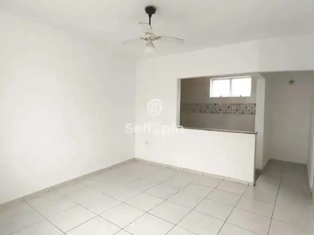 Casa / Sobrado para Locação em Niterói/RJ Icaraí 2 Quartos