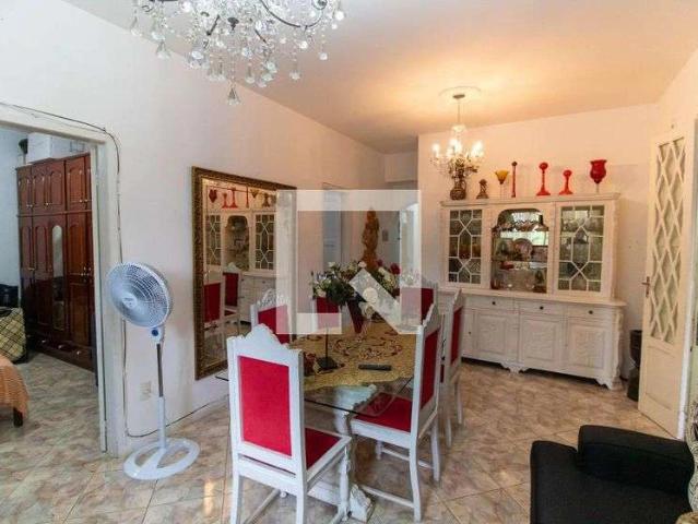 Casa / Sobrado para Locação em Niterói/RJ Ingá 6 Quartos