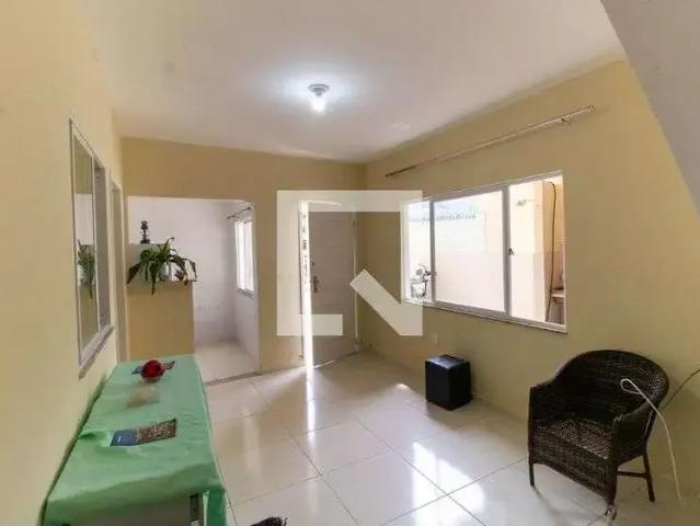 Casa / Sobrado para Locação em Niterói/RJ Piratininga 2 Quartos