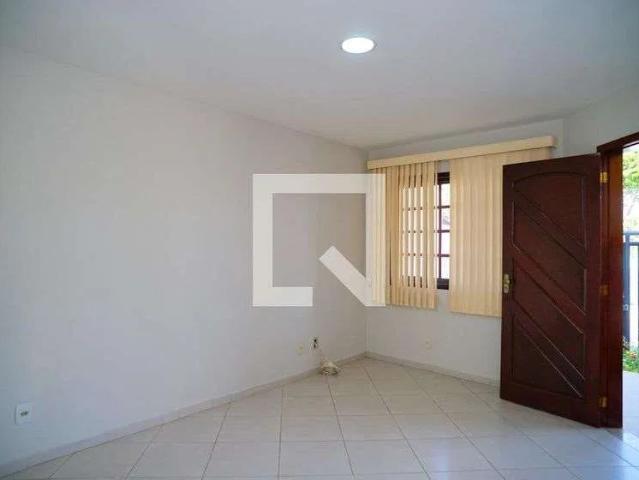 Casa / Sobrado para Locação em Niterói/RJ Piratininga 3 Quartos