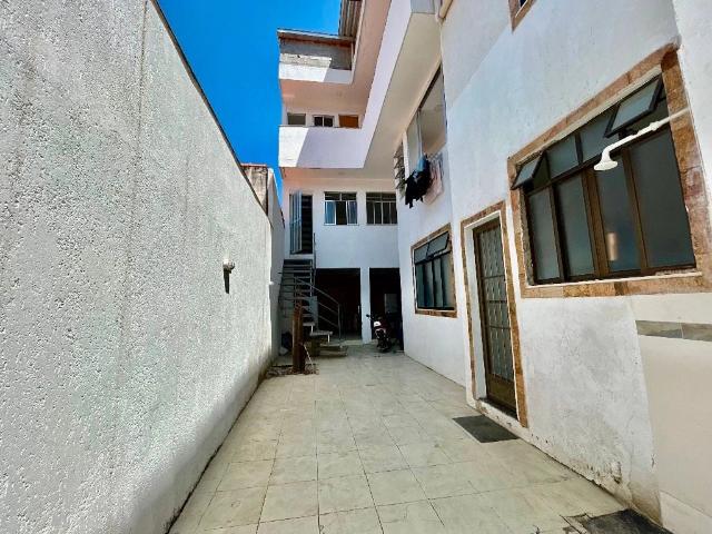 Casa / Sobrado para Locação em Niterói/RJ Piratininga 4 Quartos