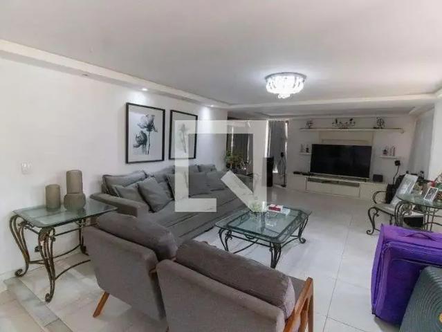 Casa / Sobrado para Locação em Niterói/RJ Piratininga 4 Quartos