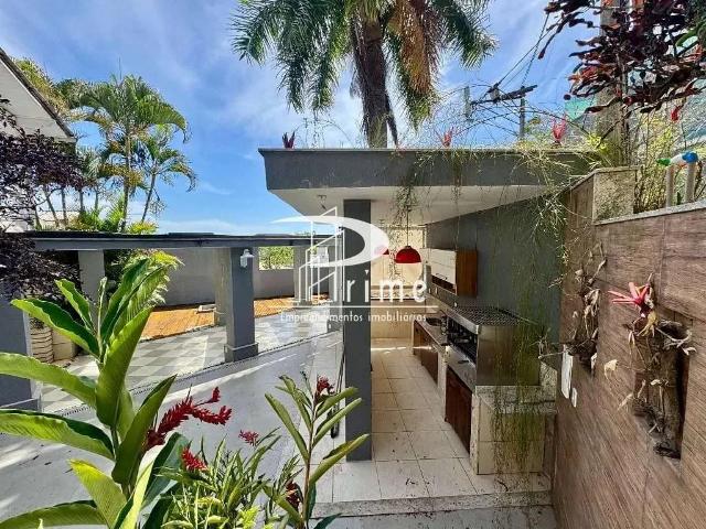Casa / Sobrado para Locação em Niterói/RJ Piratininga 5 Quartos