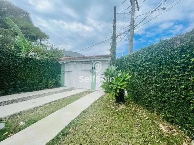 Casa / Sobrado para Locação em Niterói/RJ Piratininga 6 Quartos