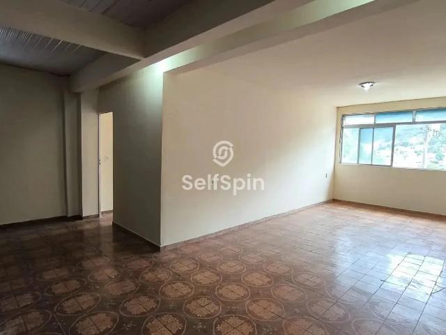 Casa / Sobrado para Locação em Niterói/RJ São Francisco 4 Quartos