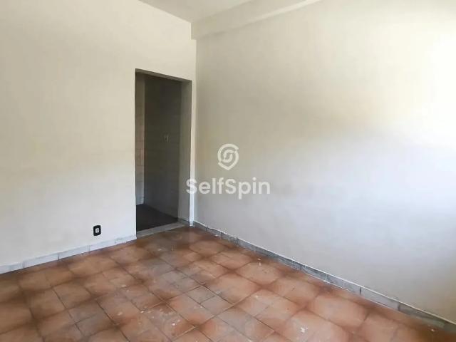Casa / Sobrado para Locação em Niterói/RJ Santa Rosa 1 Quartos