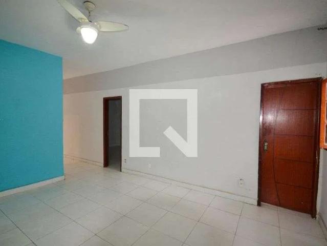 Casa / Sobrado para Locação em Nilópolis/RJ Centro 3 Quartos