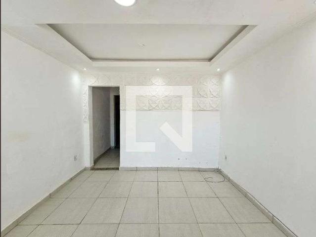 Casa / Sobrado para Locação em Nilópolis/RJ Olinda 2 Quartos