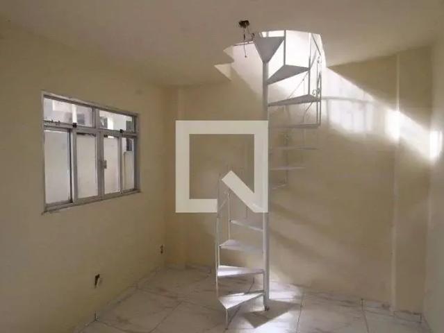 Casa / Sobrado para Locação em Nilópolis/RJ Santos Dumont 1 Quartos