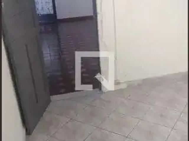 Casa / Sobrado para Locação em Nilópolis/RJ Santos Dumont 2 Quartos