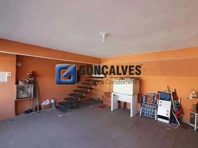 Casa / Sobrado para Locação em São Bernardo do Campo/SP Assunção 2 Quartos