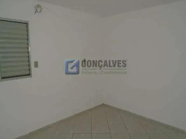 Casa / Sobrado para Locação em São Bernardo do Campo/SP Assunção 2 Quartos