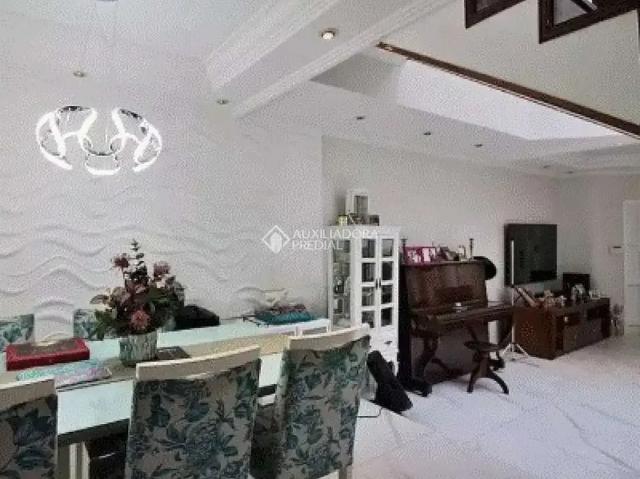 Casa / Sobrado para Locação em São Bernardo do Campo/SP Baeta Neves 3 Quartos