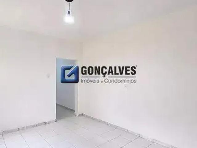 Casa / Sobrado para Locação em São Bernardo do Campo/SP Baeta Neves 2 Quartos