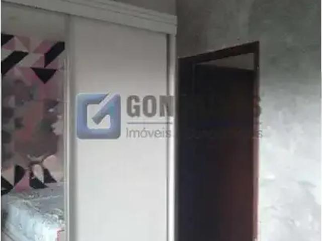 Casa / Sobrado para Locação em São Bernardo do Campo/SP Dos Finco 2 Quartos