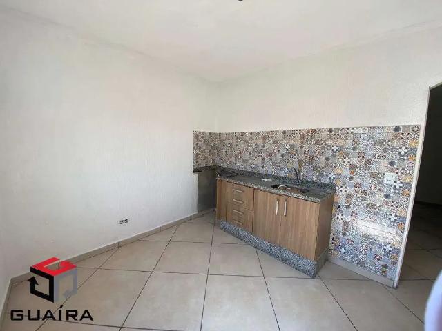 Casa / Sobrado para Locação em São Bernardo do Campo/SP Ferrazópolis 2 Quartos
