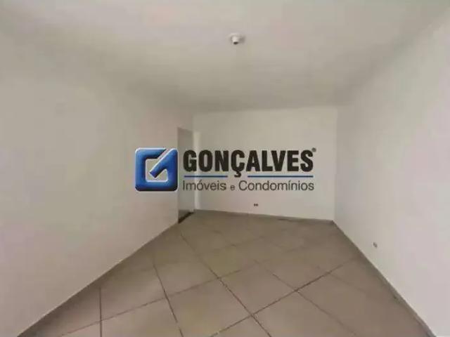 Casa / Sobrado para Locação em São Bernardo do Campo/SP Ferrazópolis 2 Quartos