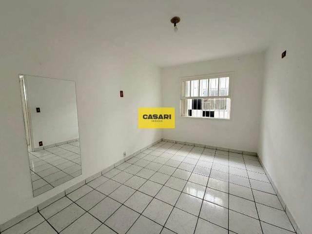 Casa / Sobrado para Locação em São Bernardo do Campo/SP Jordanópolis 2 Quartos