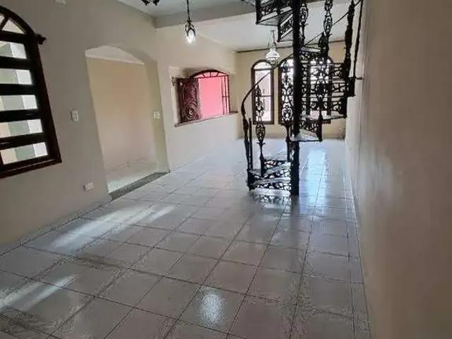 Casa / Sobrado para Locação em São Bernardo do Campo/SP Jordanópolis 3 Quartos