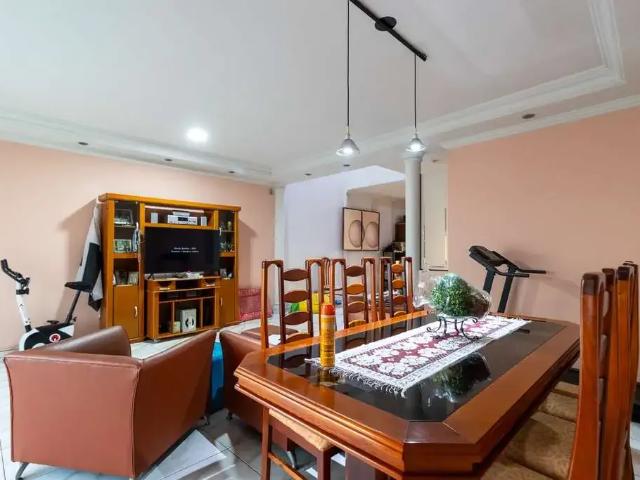 Casa / Sobrado para Locação em São Bernardo do Campo/SP Jardim do Mar 4 Quartos