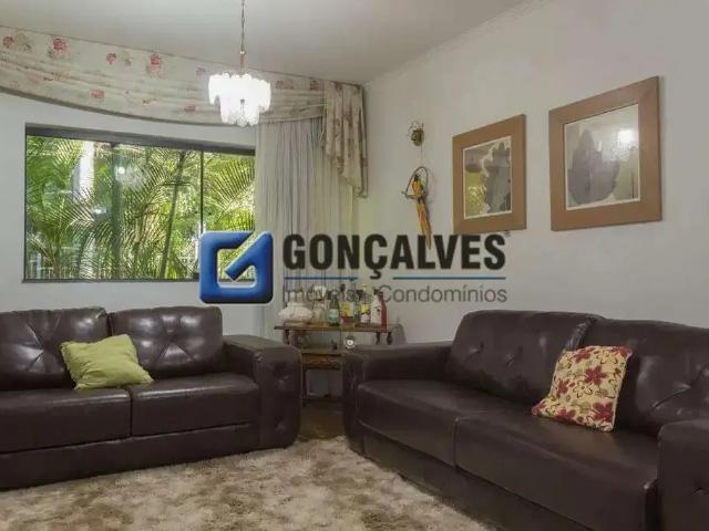 Casa / Sobrado para Locação em São Bernardo do Campo/SP Jardim do Mar 3 Quartos