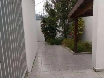 Casa / Sobrado para Locação em São Bernardo do Campo/SP Jardim Lauro Gomes 2 Quartos