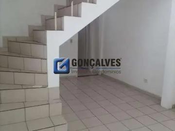 Casa / Sobrado para Locação em São Bernardo do Campo/SP Nova Petrópolis 2 Quartos