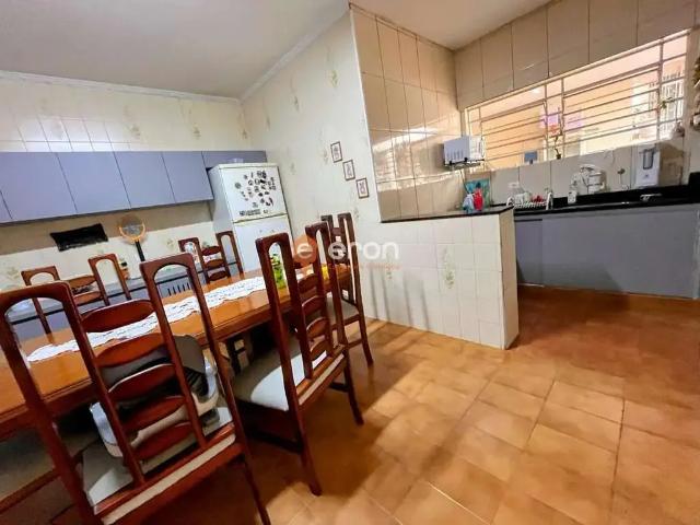 Casa / Sobrado para Locação em São Bernardo do Campo/SP Nova Petrópolis 3 Quartos