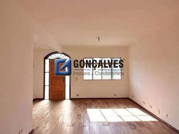 Casa / Sobrado para Locação em São Bernardo do Campo/SP Nova Petrópolis 4 Quartos