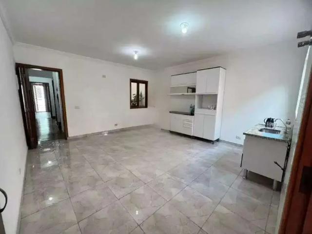 Casa / Sobrado para Locação em São Bernardo do Campo/SP Santa Terezinha 2 Quartos