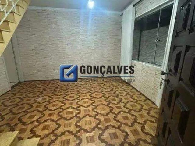 Casa / Sobrado para Locação em São Bernardo do Campo/SP Santa Terezinha 3 Quartos