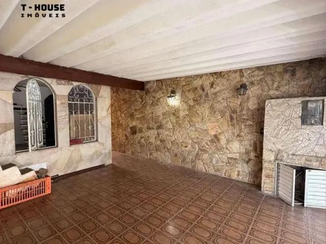 Casa / Sobrado para Locação em São Bernardo do Campo/SP Santa Terezinha 3 Quartos