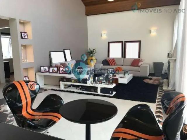 Casa / Sobrado para Locação em São Bernardo do Campo/SP Parque dos Pássaros 5 Quartos