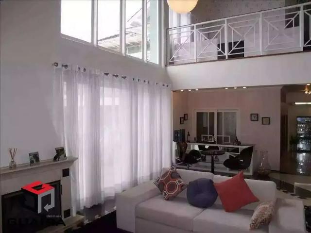 Casa / Sobrado para Locação em São Bernardo do Campo/SP Parque dos Pássaros 6 Quartos