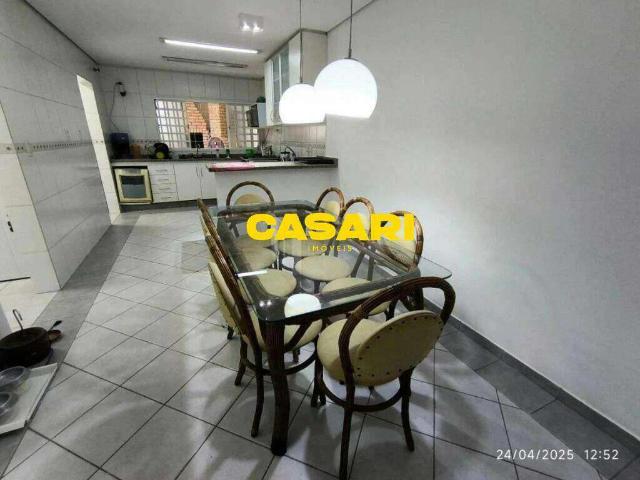 Casa / Sobrado para Locação em São Bernardo do Campo/SP Parque Terra Nova II 4 Quartos