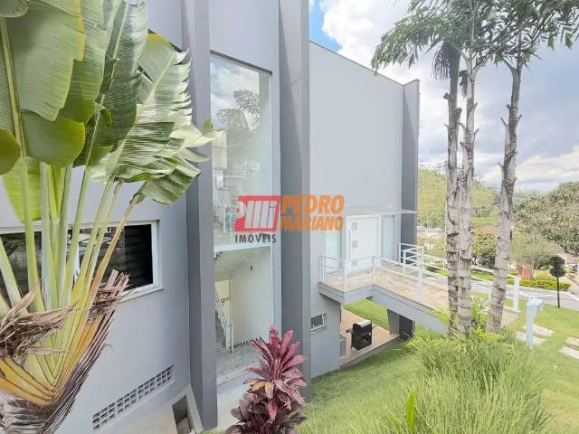 Casa / Sobrado para Locação em São Bernardo do Campo/SP Parque Terra Nova II 4 Quartos