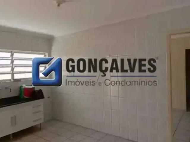 Casa / Sobrado para Locação em São Bernardo do Campo/SP Rudge Ramos 2 Quartos
