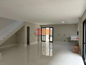Casa / Sobrado para Locação em São Bernardo do Campo/SP Vila Alvinópolis 4 Quartos