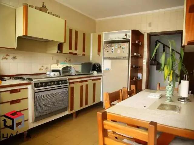Casa / Sobrado para Locação em São Bernardo do Campo/SP Vila Euclides 3 Quartos