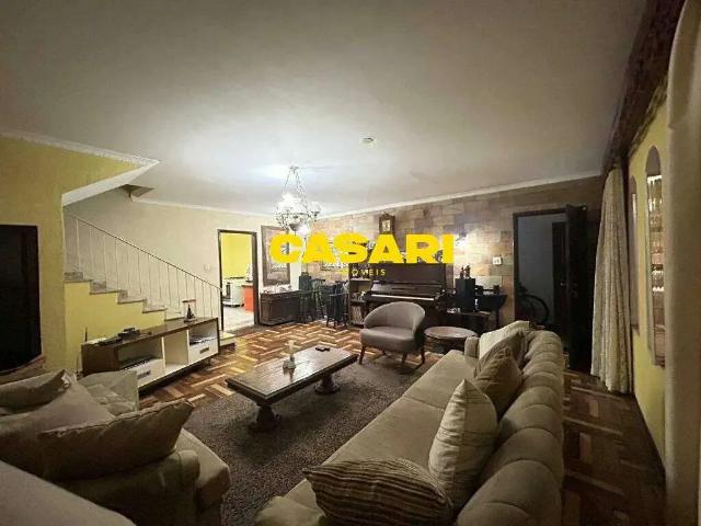 Casa / Sobrado para Locação em São Caetano do Sul/SP Barcelona 5 Quartos
