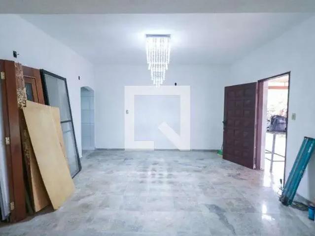 Casa / Sobrado para Locação em São Caetano do Sul/SP Jardim São Caetano 3 Quartos