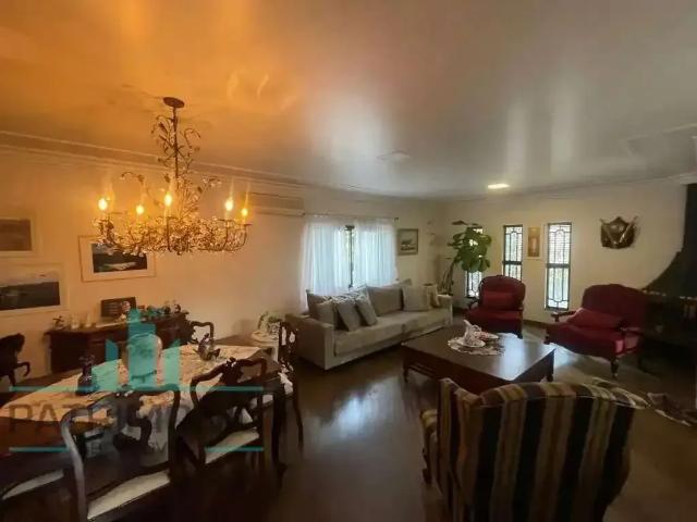 Casa / Sobrado para Locação em São Caetano do Sul/SP Jardim São Caetano 4 Quartos