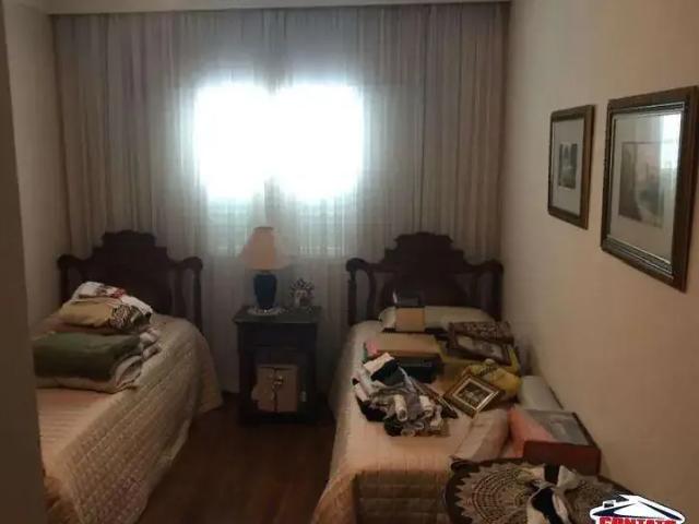 Casa / Sobrado para Locação em São Carlos/SP Centro 4 Quartos